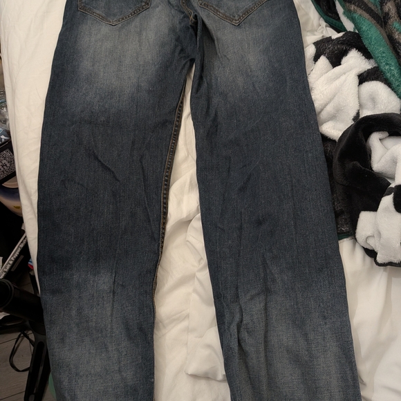 Rocawear Dark Wash Denim Jeans Size 34 - Picture 2 of 4